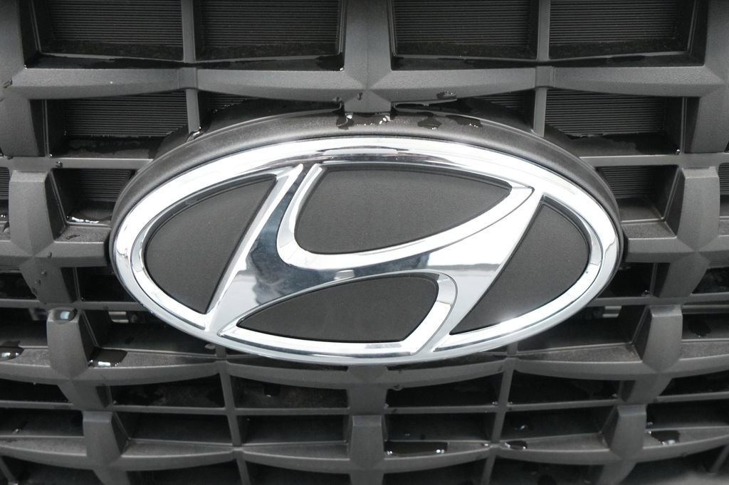 New 2026 Hyundai Venue SE image 11