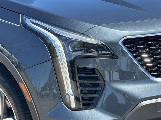 Used 2021 Cadillac XT4 Sport AWD/4WD image 8