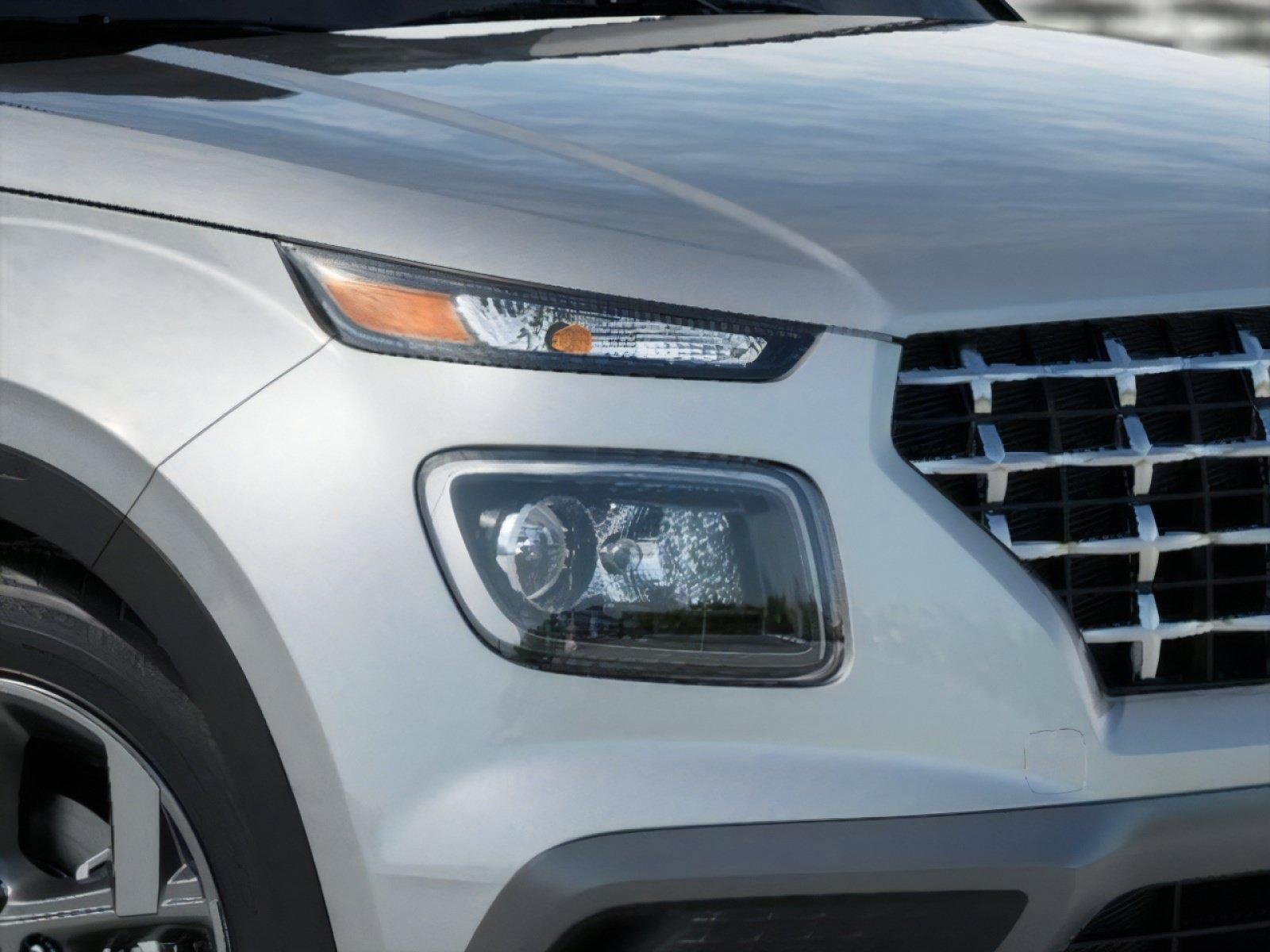 New 2026 Hyundai Venue SEL FWD image 9