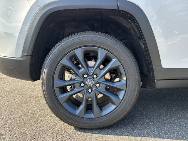 New 2026 Jeep Grand Cherokee Limited AWD/4WD image 16