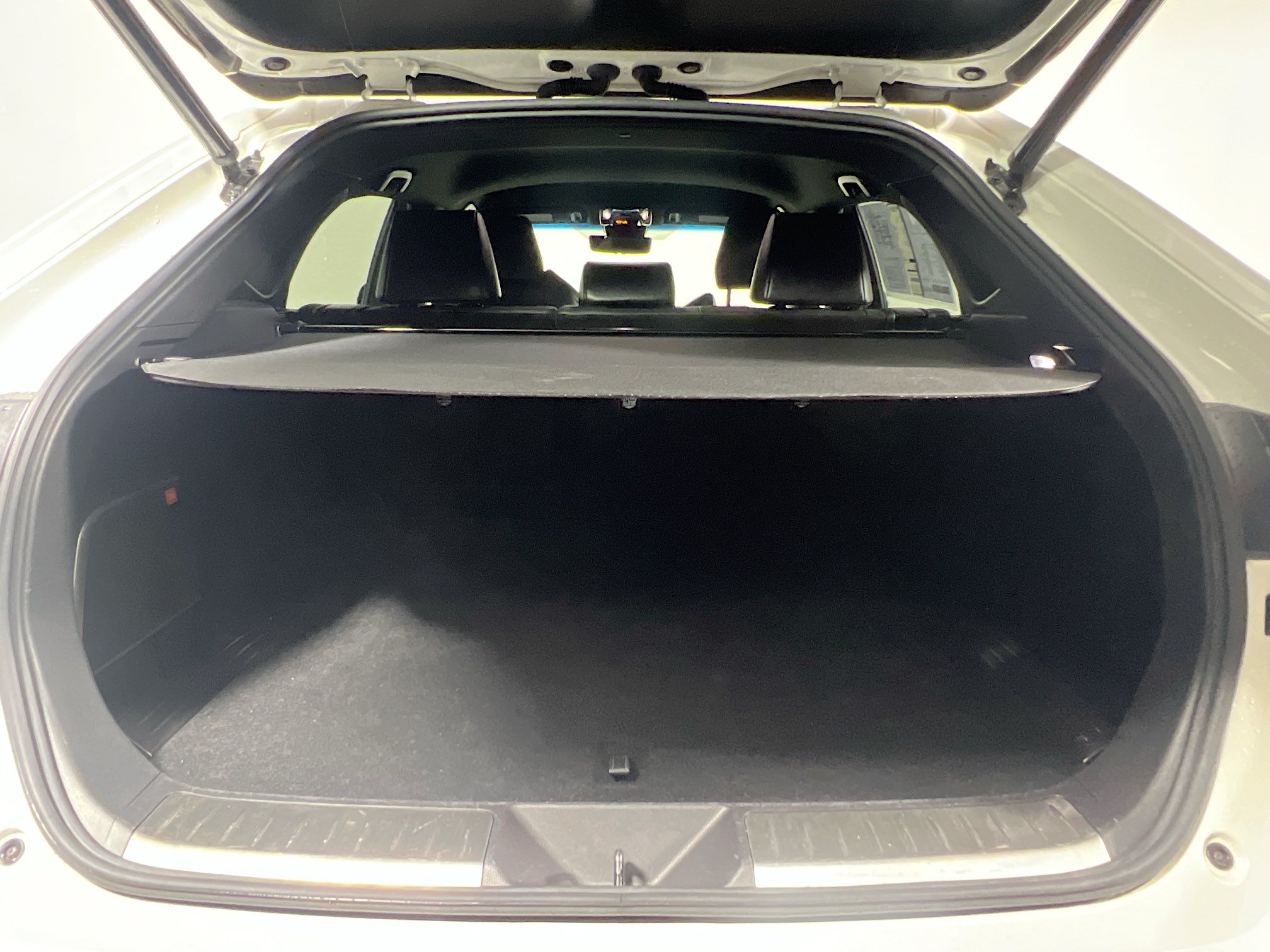Used 2022 Toyota Venza Limited AWD/4WD image 33