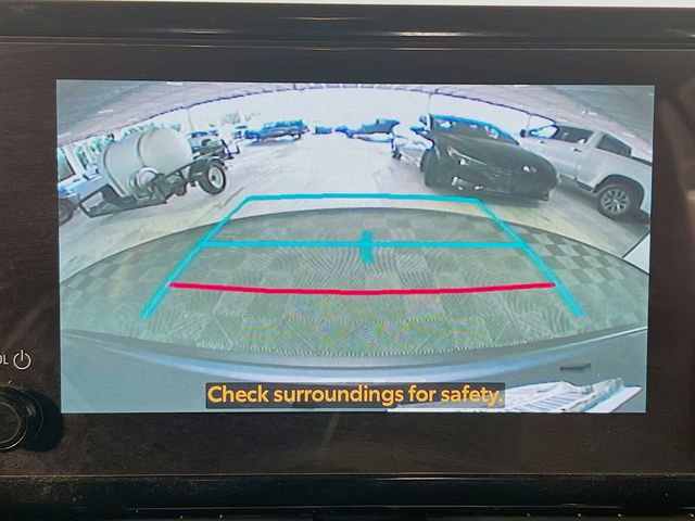 Used 2024 Toyota Corolla Cross LE w/ Moonroof Package AWD/4WD image 22