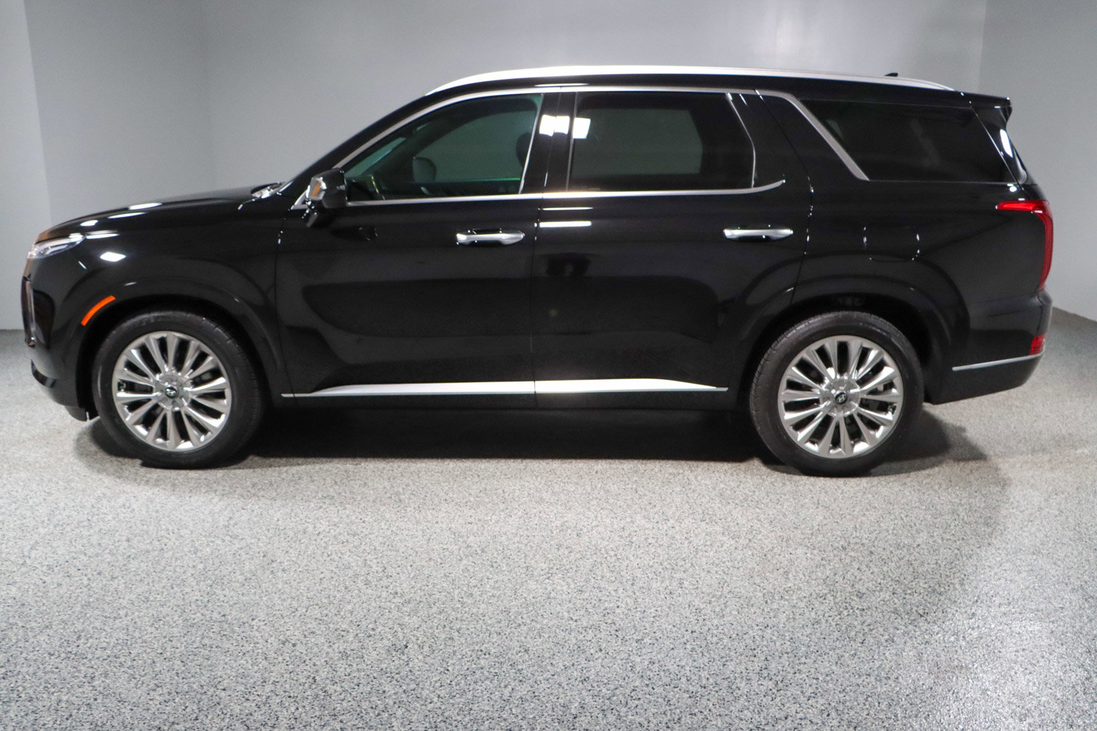 Used 2020 Hyundai Palisade Limited image 10