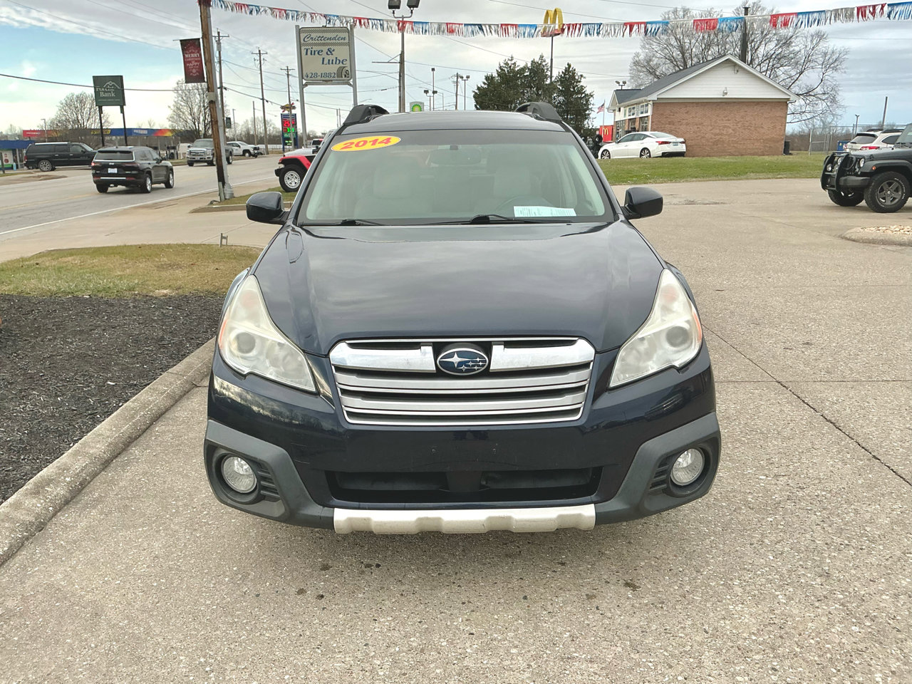 Used 2014 Subaru Outback 2.5i Limited w/ Moonroof Package image 2