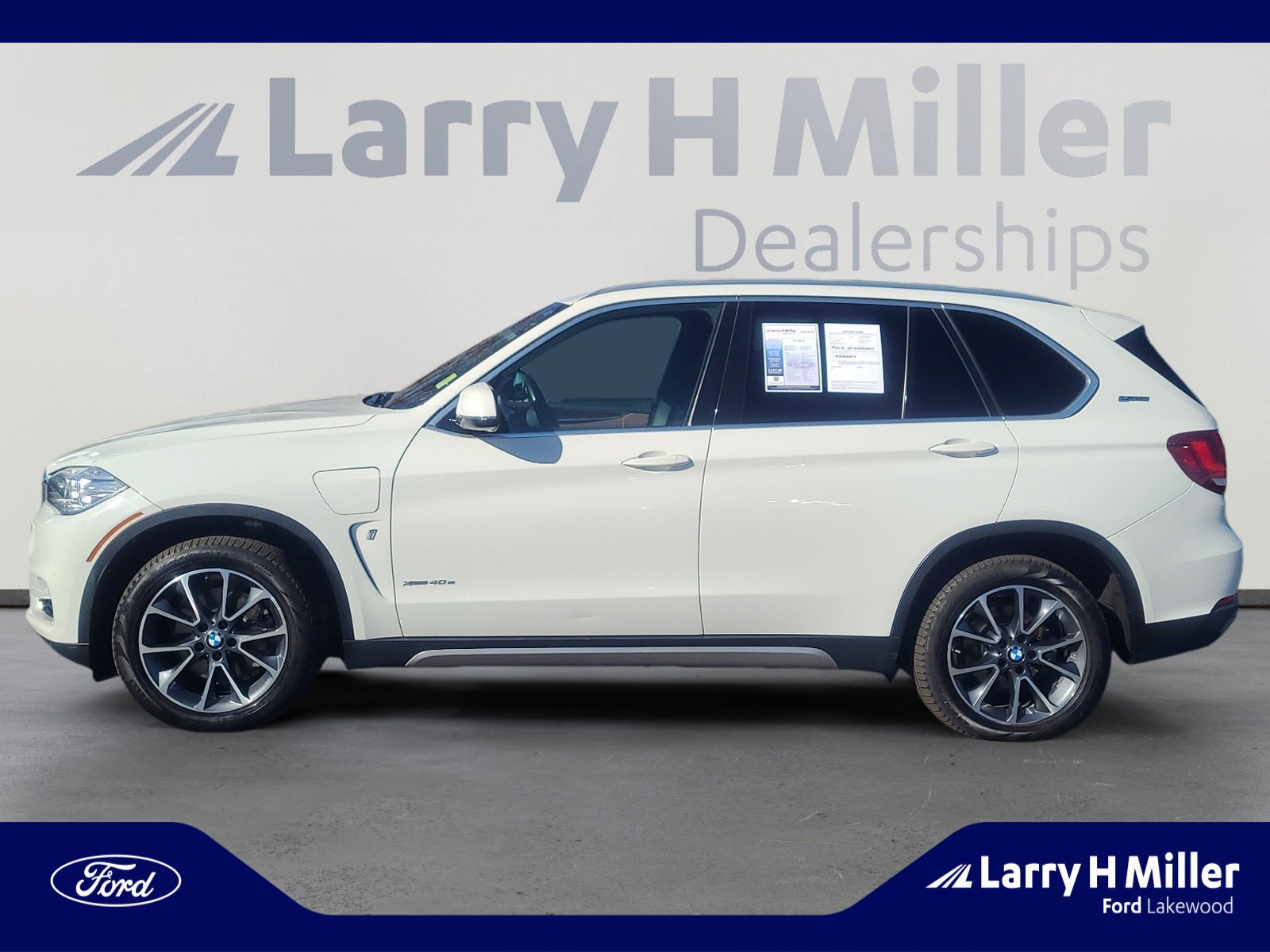 Used 2017 BMW X5 xDrive40e image 2
