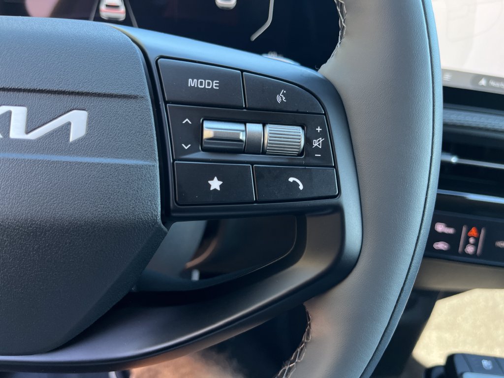 New 2026 Kia EV6 Wind RWD image 27