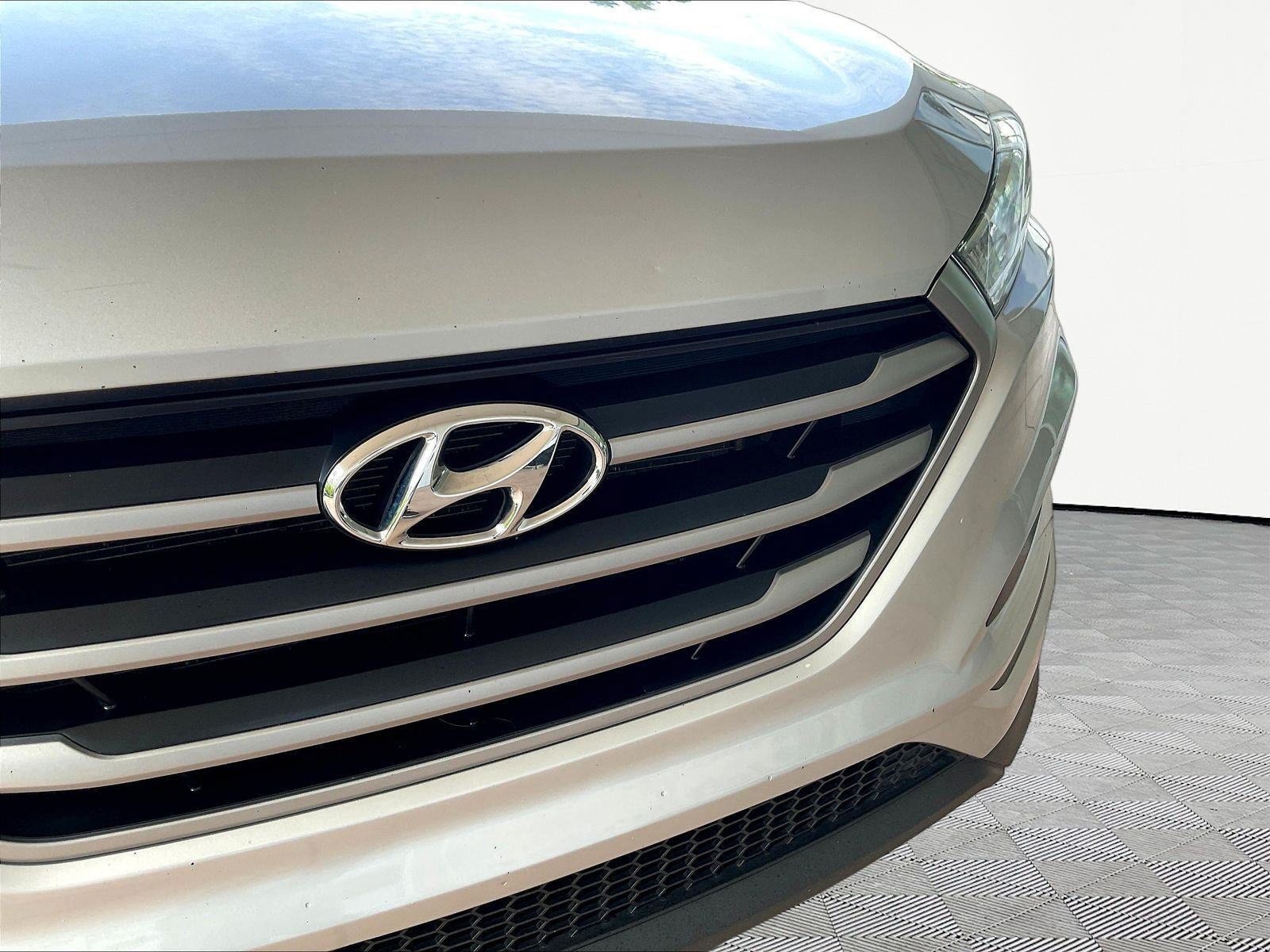 Used 2018 Hyundai Tucson SEL AWD/4WD image 28