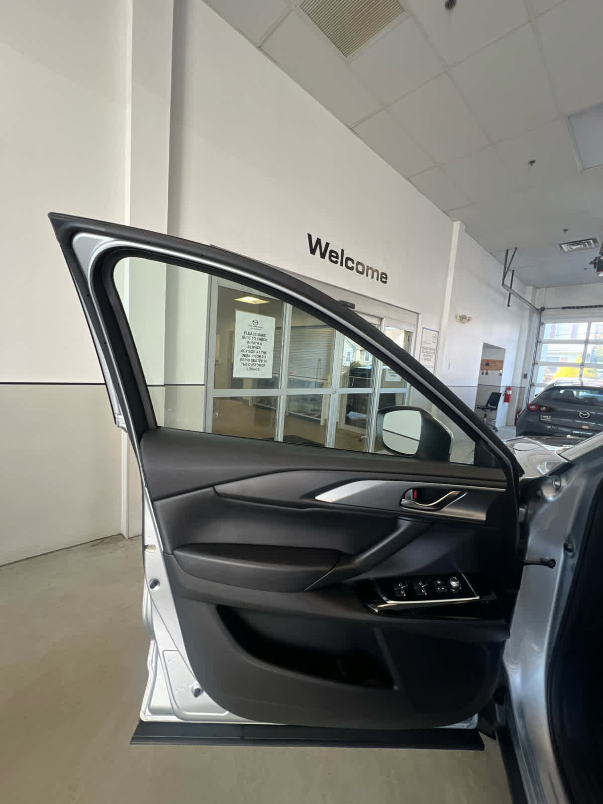 Certified 2023 MAZDA CX-9 Touring image 11