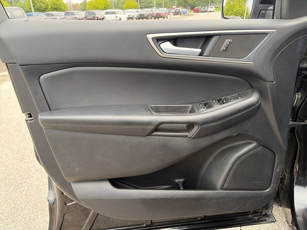Used 2024 Ford Edge SEL w/ Convenience Package AWD/4WD image 13