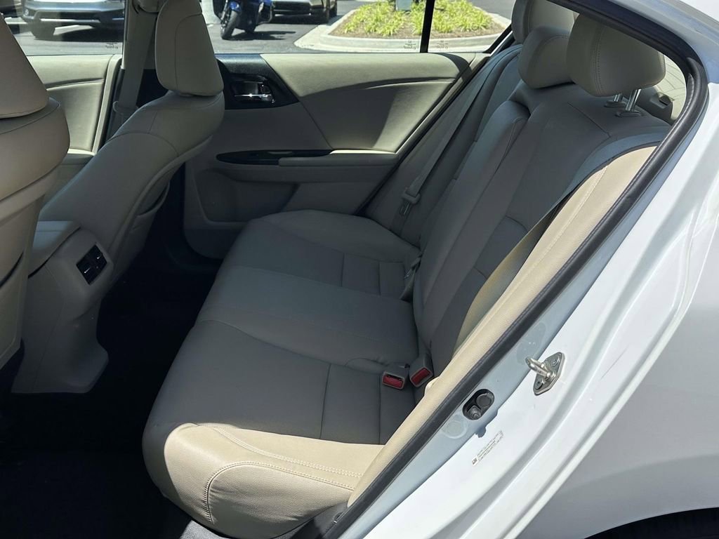 Used 2014 Honda Accord EX-L image 9