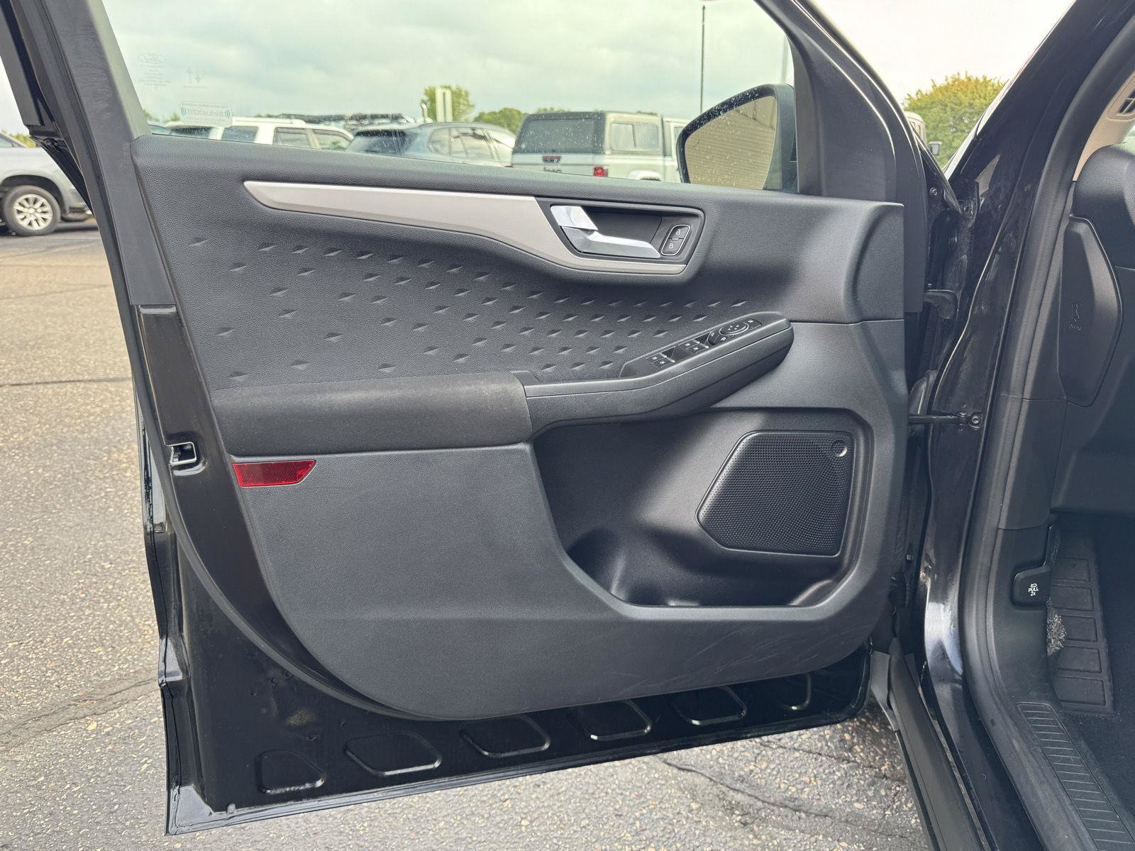 Used 2020 Ford Escape SE AWD/4WD image 12