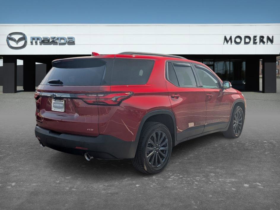 Used 2023 Chevrolet Traverse RS image 5