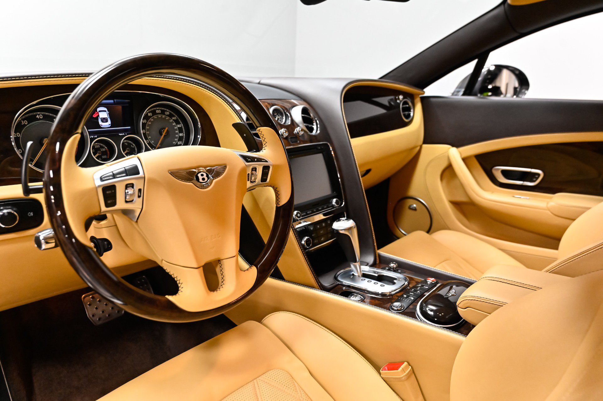 Used 2015 Bentley Continental GT AWD/4WD image 14
