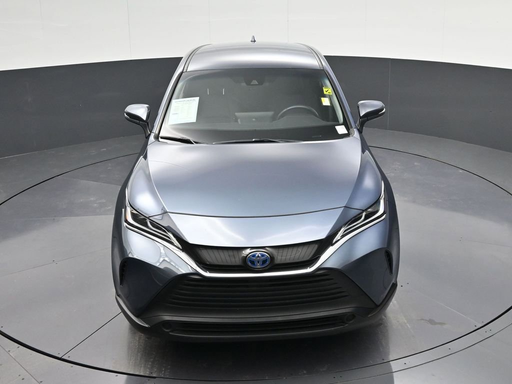 Used 2023 Toyota Venza LE image 30