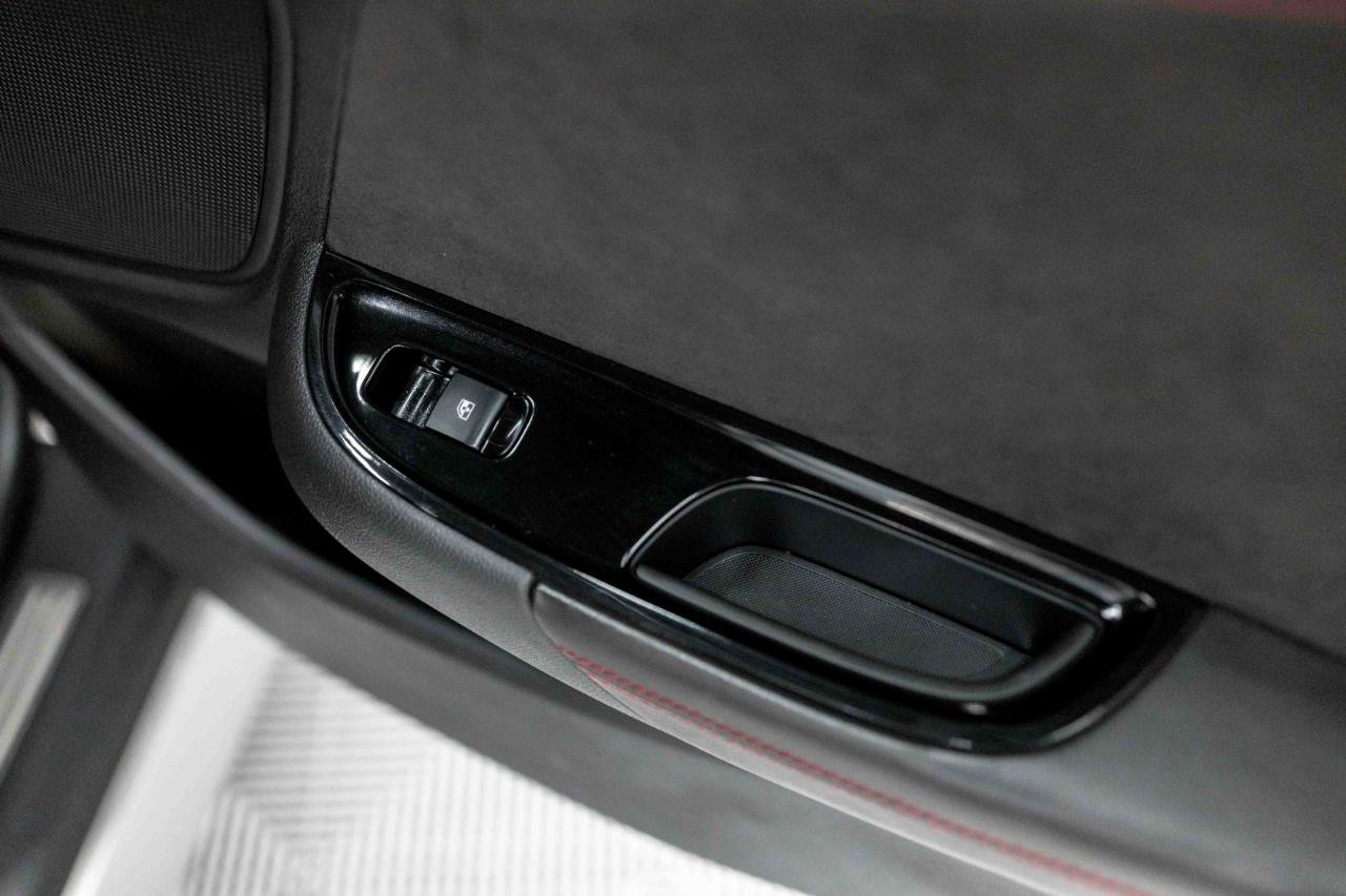 Used 2015 Chevrolet SS RWD image 75