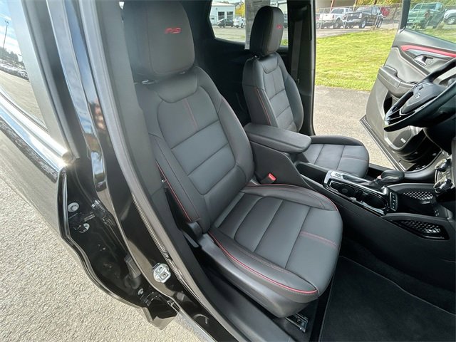 Used 2025 Chevrolet TrailBlazer RS w/ Convenience Package image 27