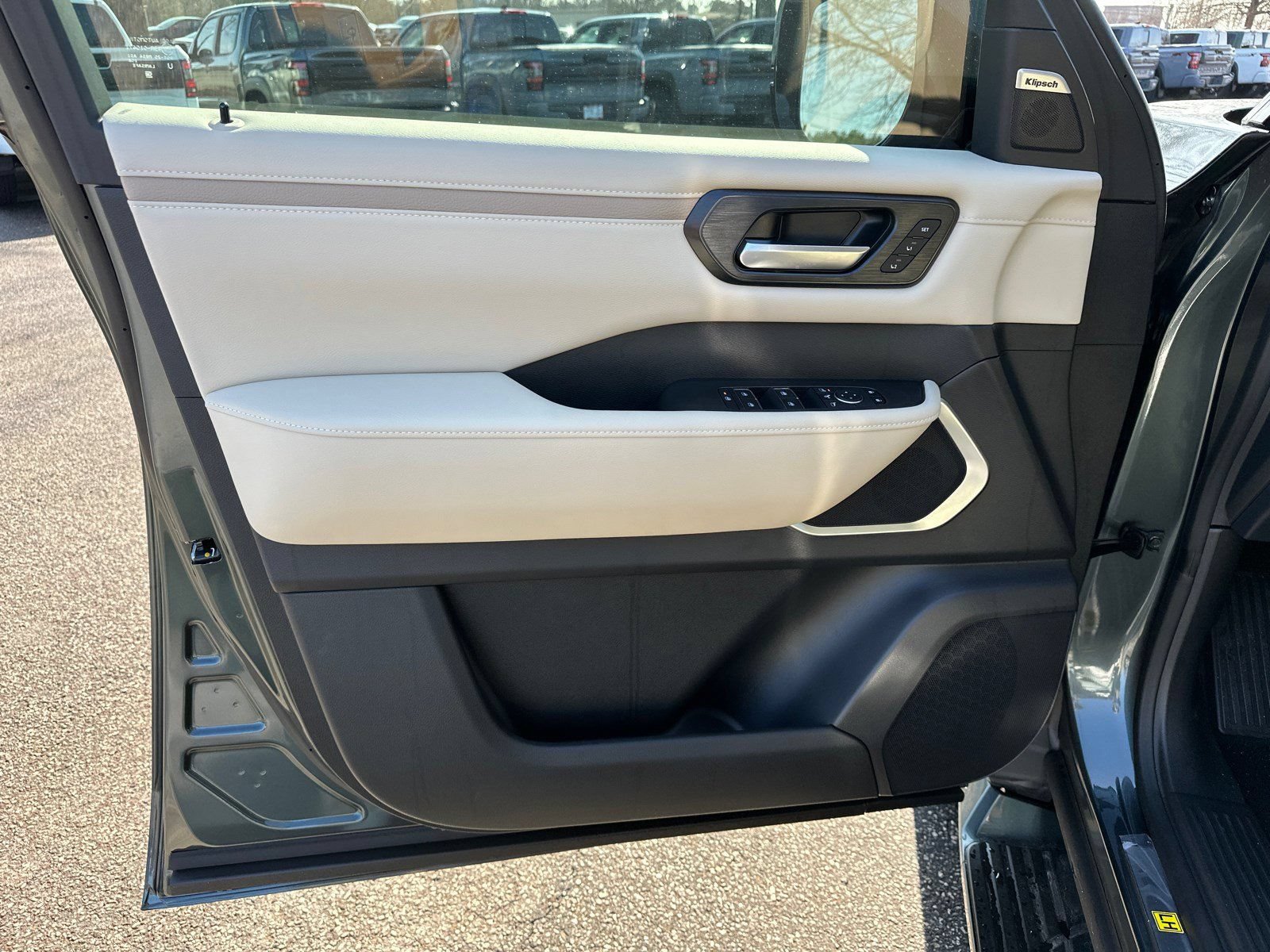 New 2026 Nissan Armada Platinum Reserve AWD/4WD image 10