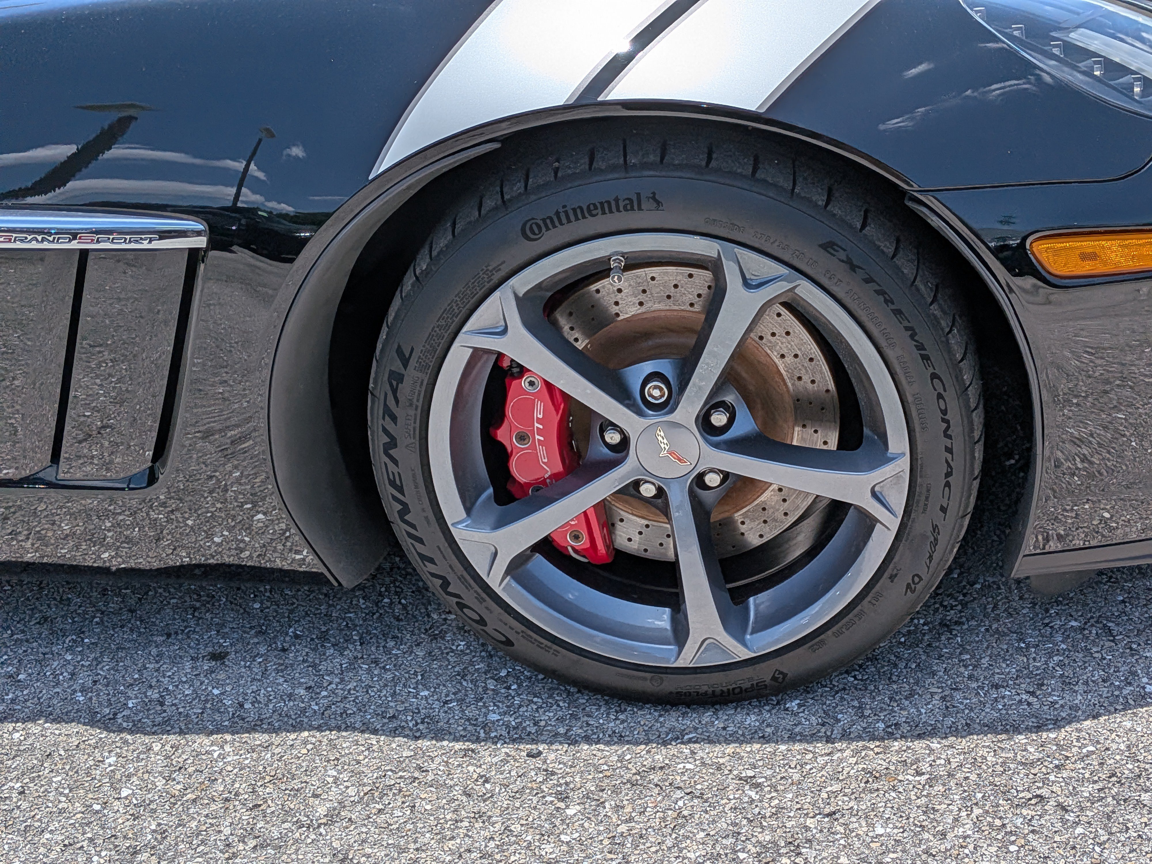 Used 2011 Chevrolet Corvette Grand Sport w/ Preferred Equipment Group RWD image 11