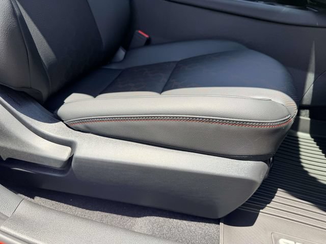 New 2026 Nissan Sentra SR w/ SR Premium Package FWD image 9