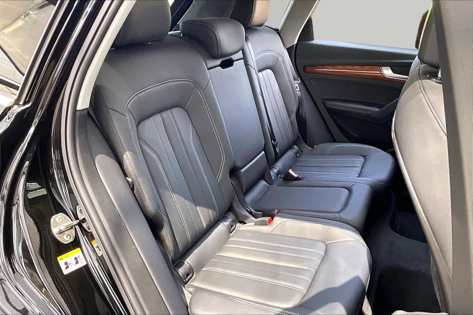 Used 2023 Audi Q5 2.0T Premium Plus w/ Premium Plus Package AWD/4WD image 20