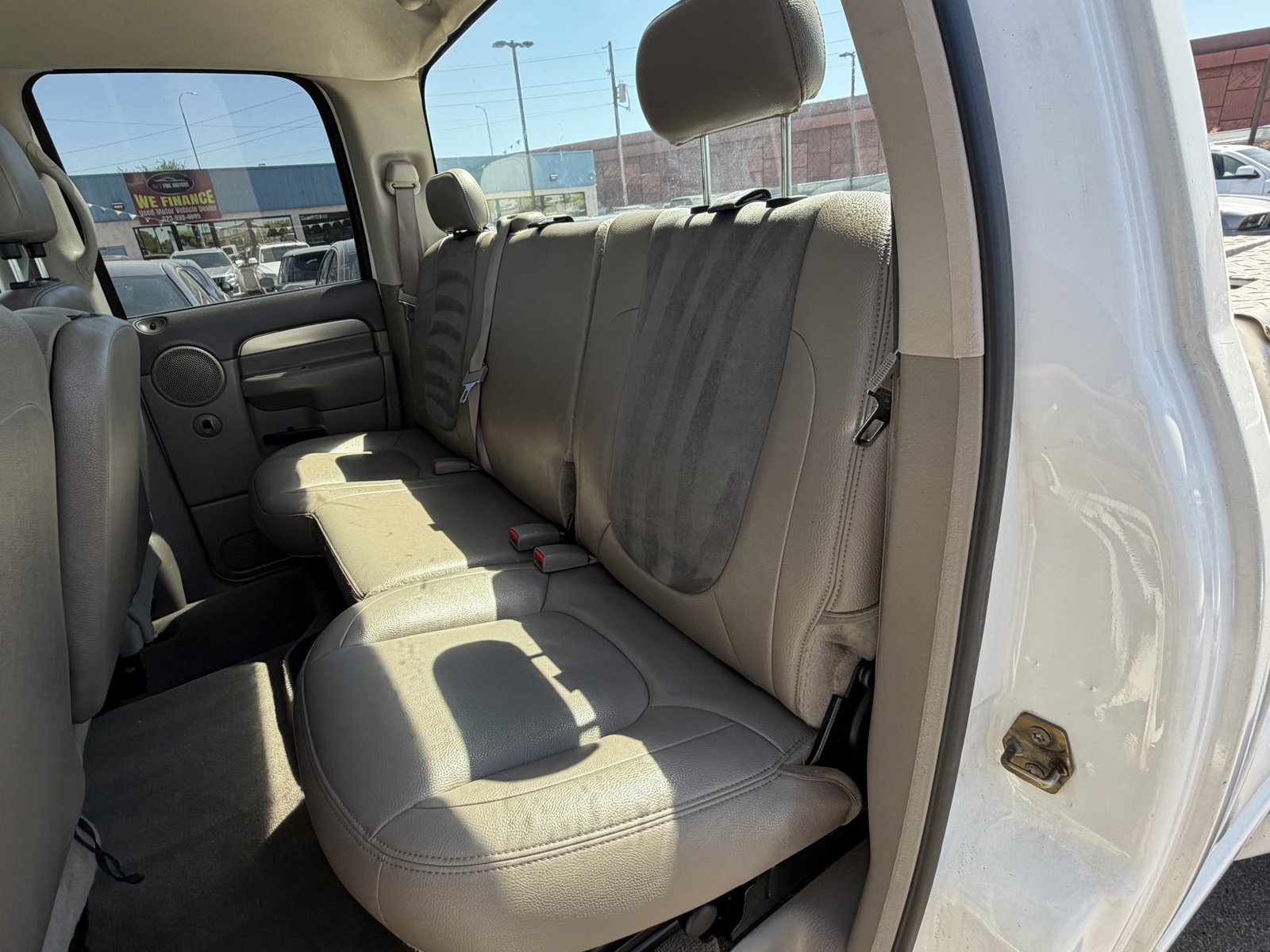 Used 2004 Dodge Ram 3500 Truck SLT w/ Trailer Tow Group RWD image 9