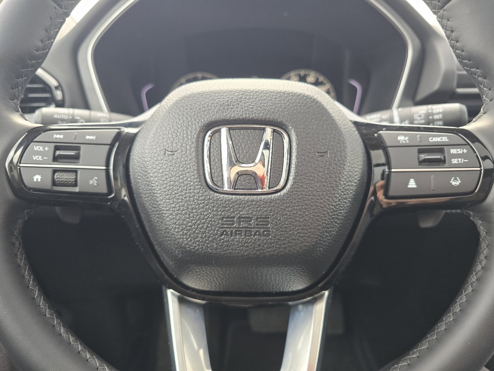 New 2025 Honda Pilot Touring image 27