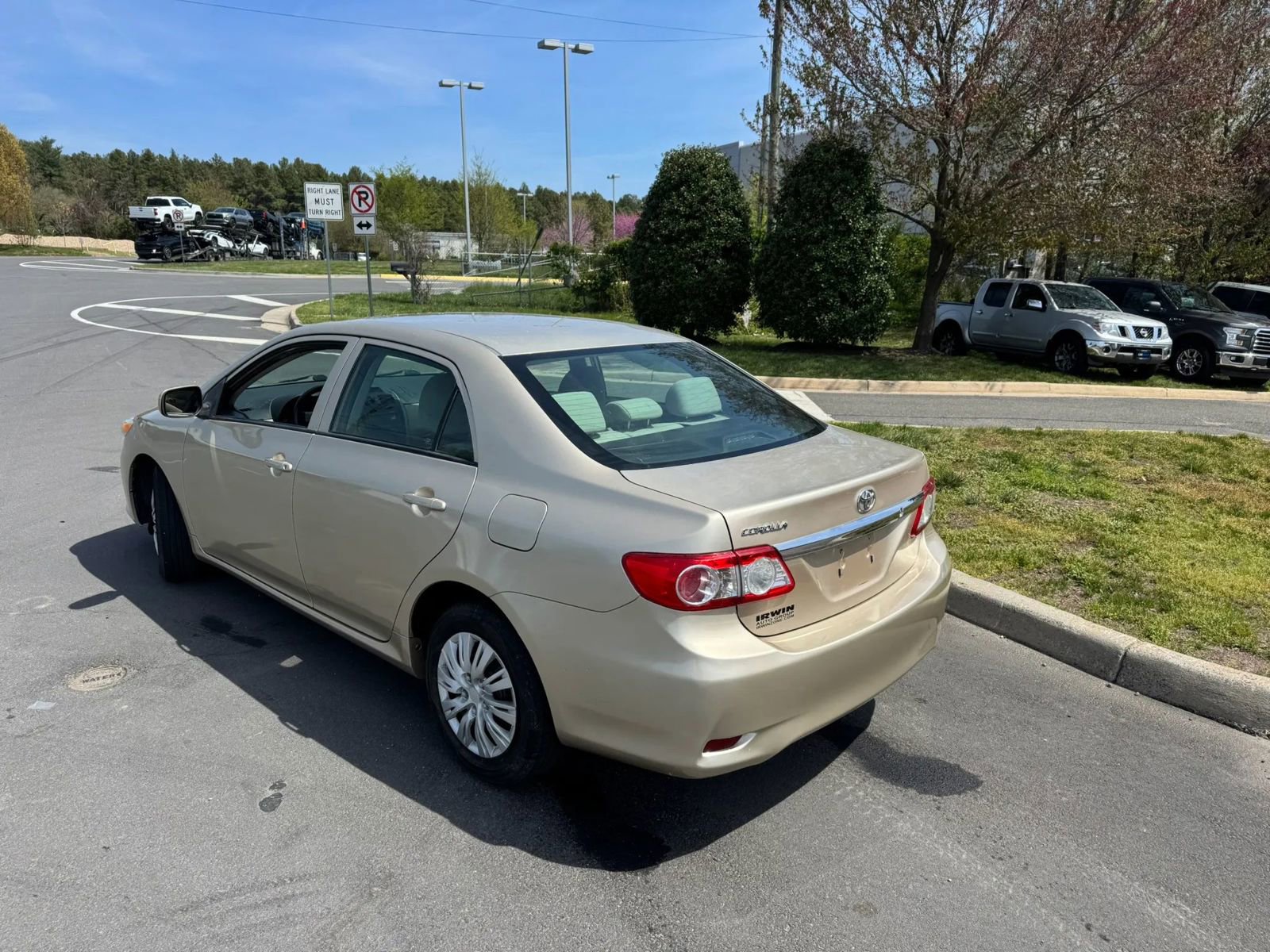 Used 2013 Toyota Corolla L FWD image 6
