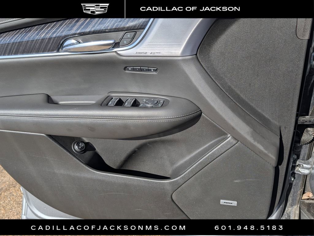 Certified 2025 Cadillac XT6 Premium Luxury image 24