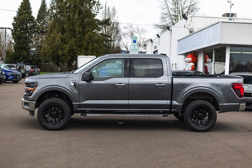 Used 2024 Ford F150 XLT AWD/4WD image 13