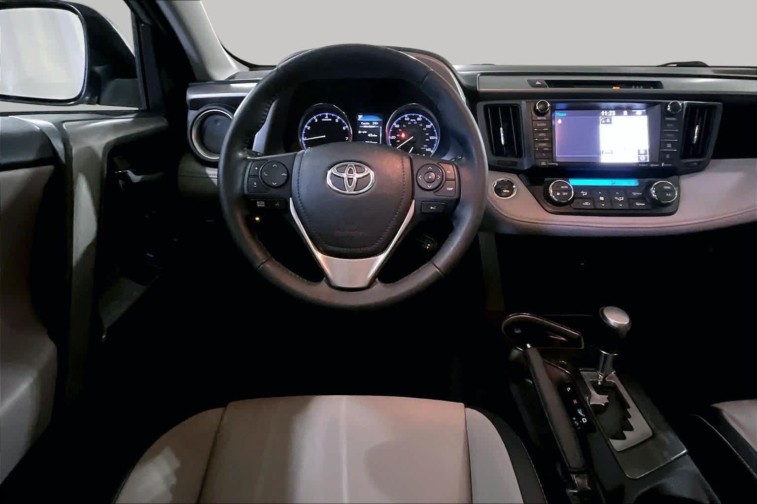 Used 2017 Toyota RAV4 Platinum w/ All Weather Liner Package AWD/4WD image 5