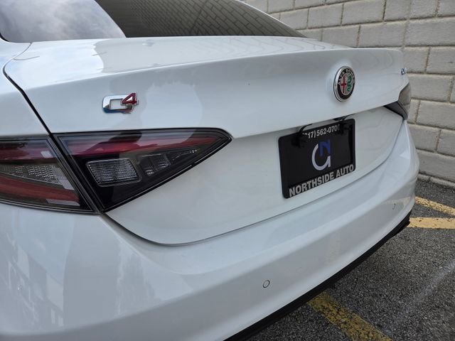 Used 2024 Alfa Romeo Giulia Ti AWD/4WD image 60