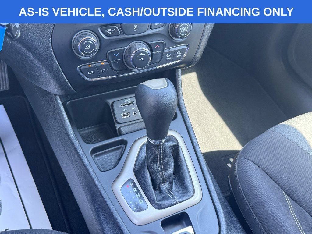 Used 2014 Jeep Cherokee Latitude FWD image 17