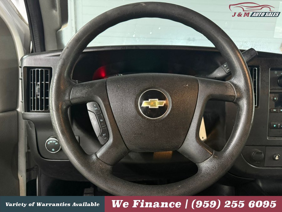 Used 2018 Chevrolet Express 2500 w/ Driver Convenience Package RWD image 19
