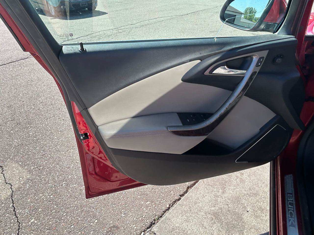 Used 2013 Buick Verano FWD image 14