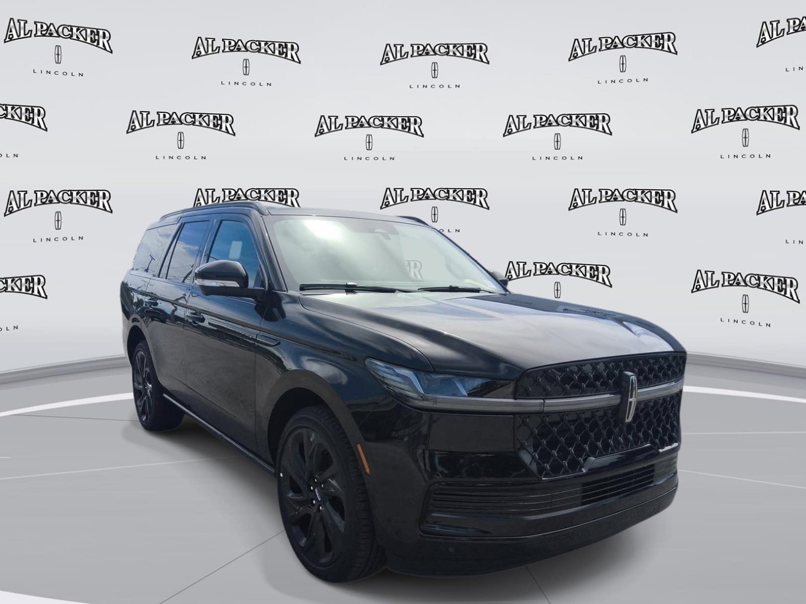 New 2027 Lincoln Navigator Reserve w/ Jet Appearance Package AWD/4WD image 8