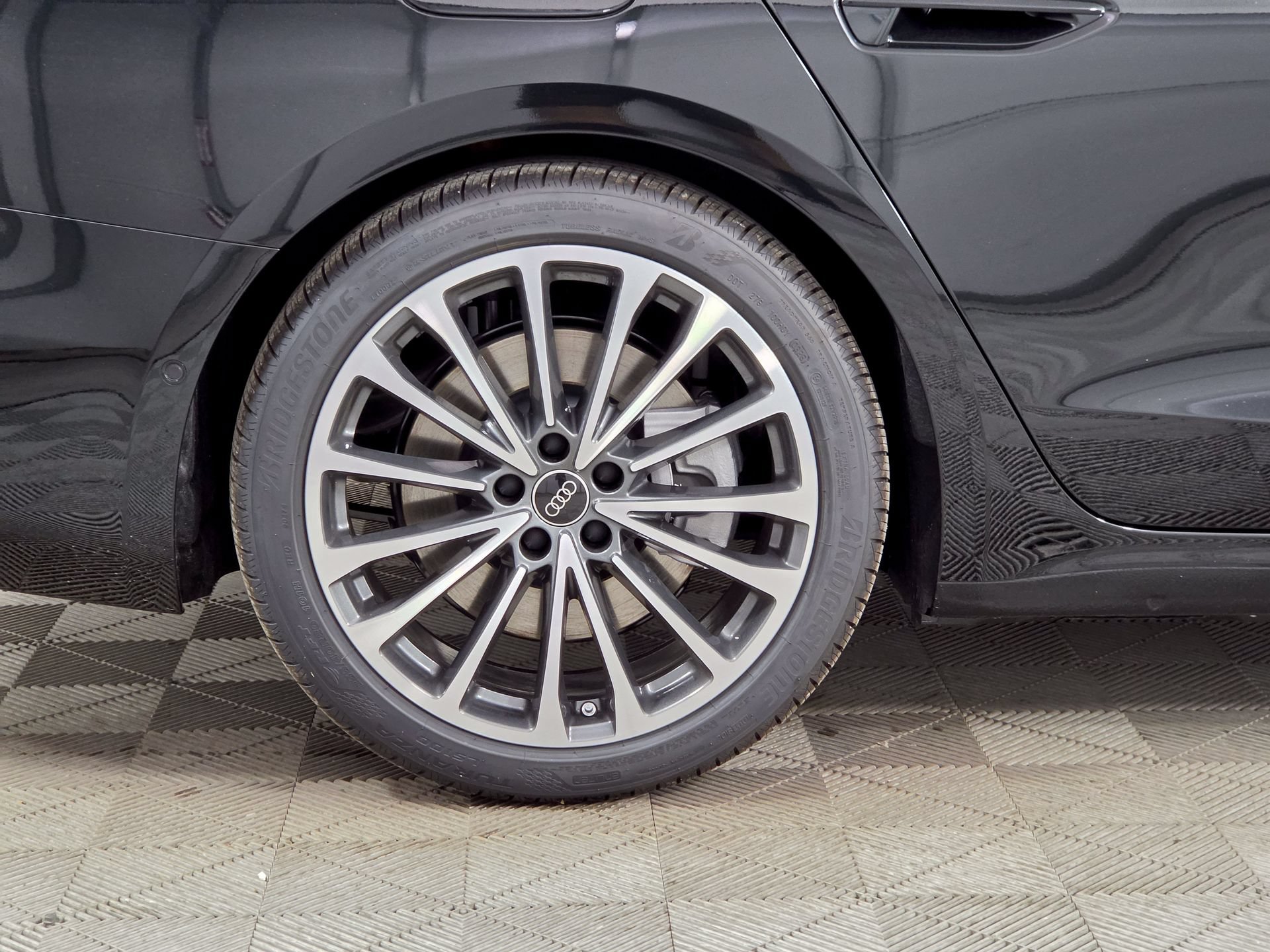New 2026 Audi A6 Prestige AWD/4WD image 9