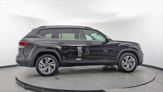 Used 2022 Volkswagen Atlas SE w/ Panoramic Sunroof Package FWD image 9
