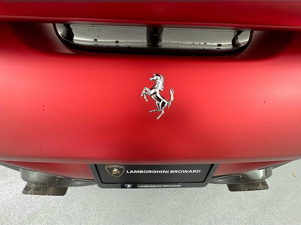 Used 2020 Ferrari F8 Tributo RWD image 25