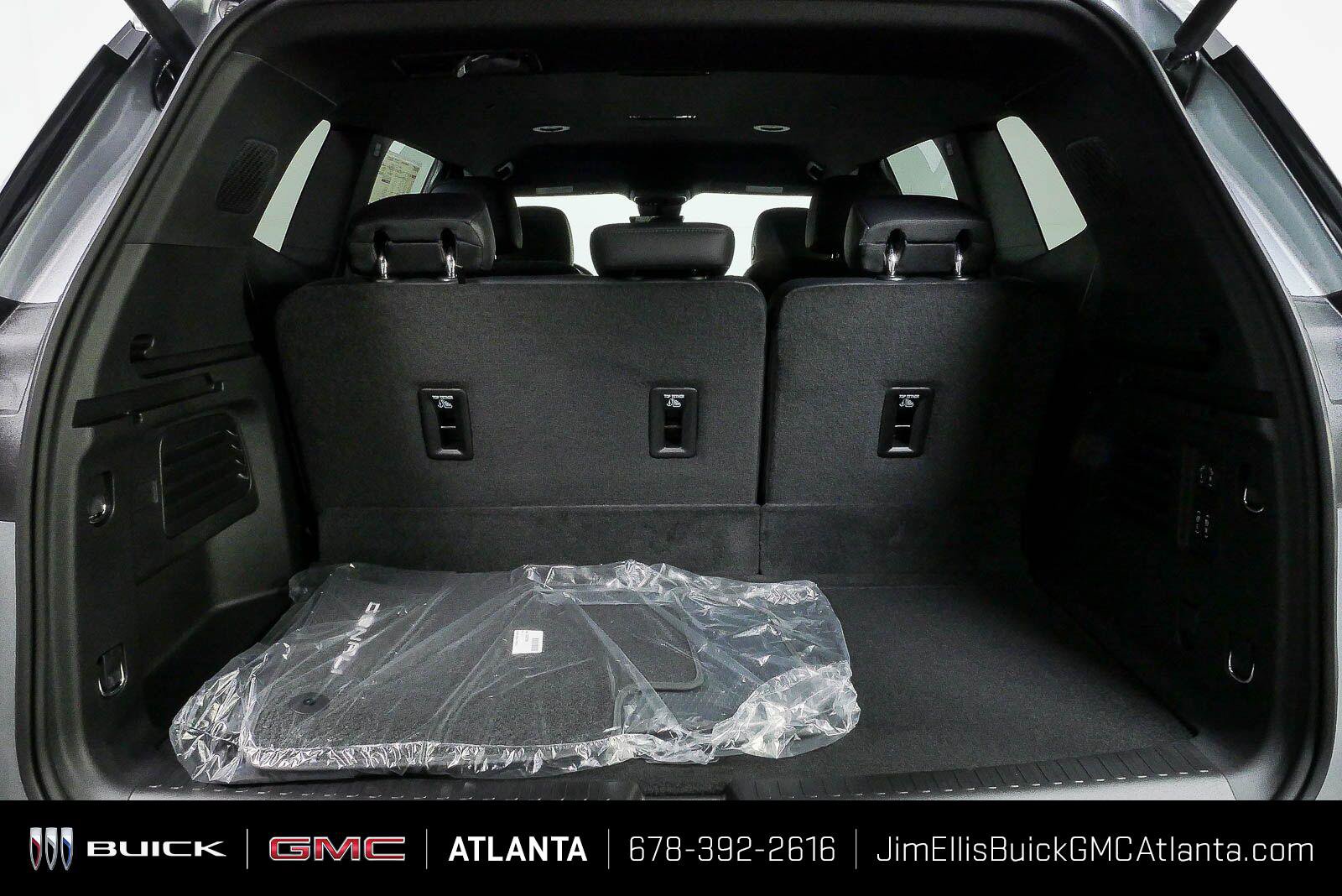 New 2026 GMC Acadia Denali w/ Super Cruise Package FWD image 32