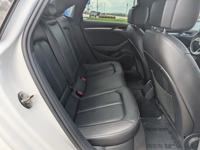 Used 2018 Audi A3 2.0T Premium image 5