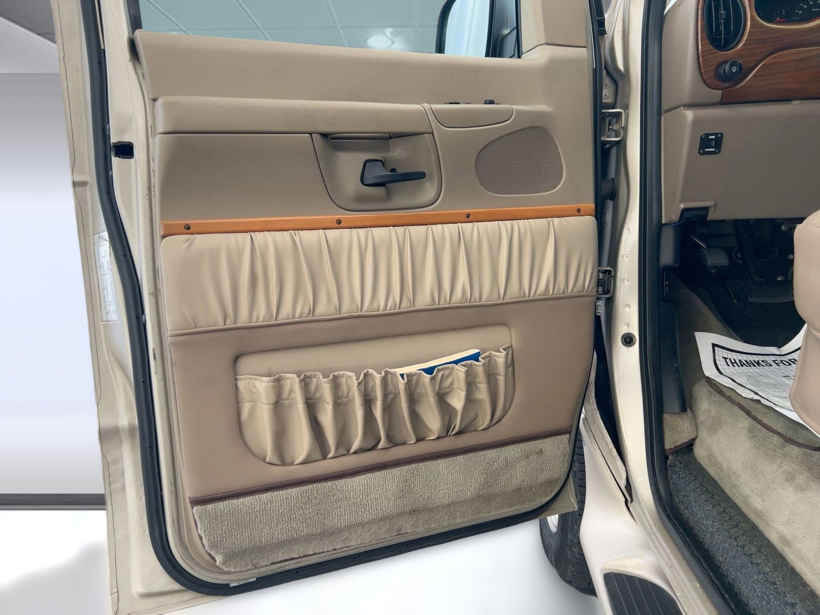 Used 2007 Ford E-150 and Econoline 150 image 21