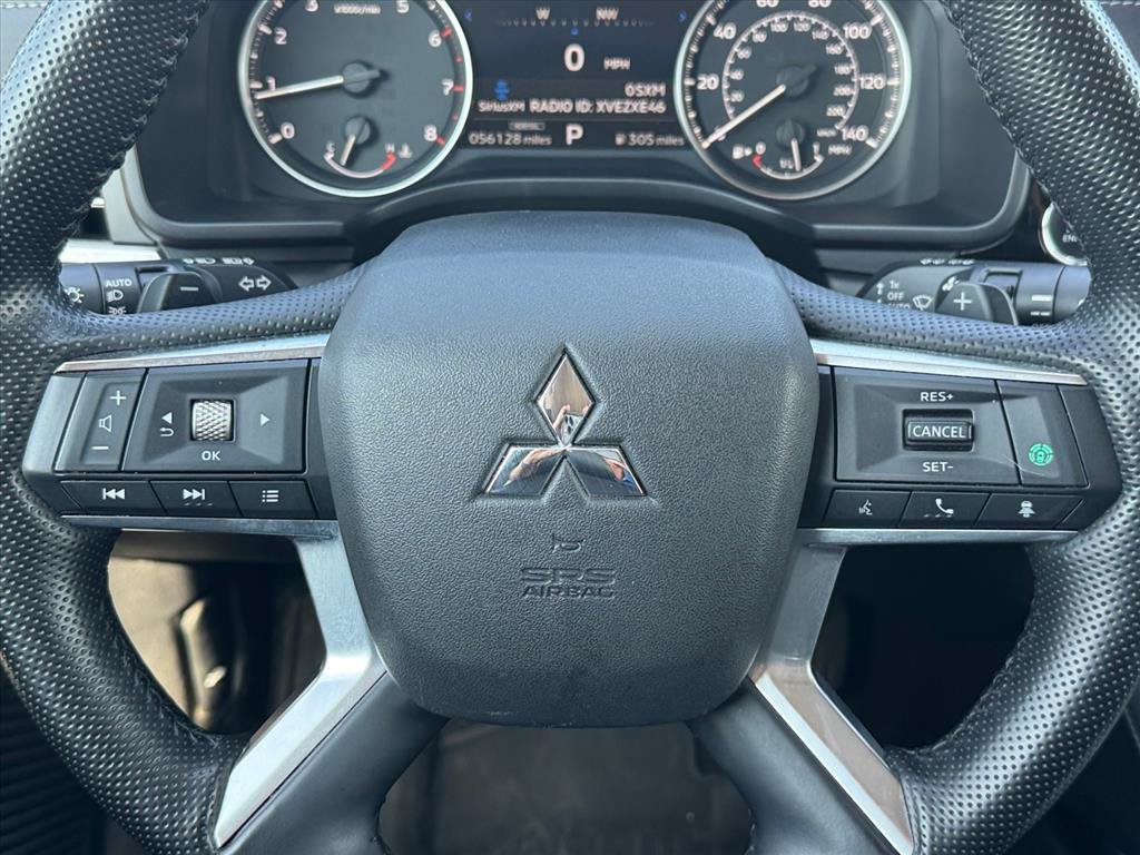 Used 2024 Mitsubishi Outlander SE AWD/4WD image 12