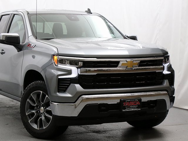 New 2026 Chevrolet Silverado 1500 LT image 2