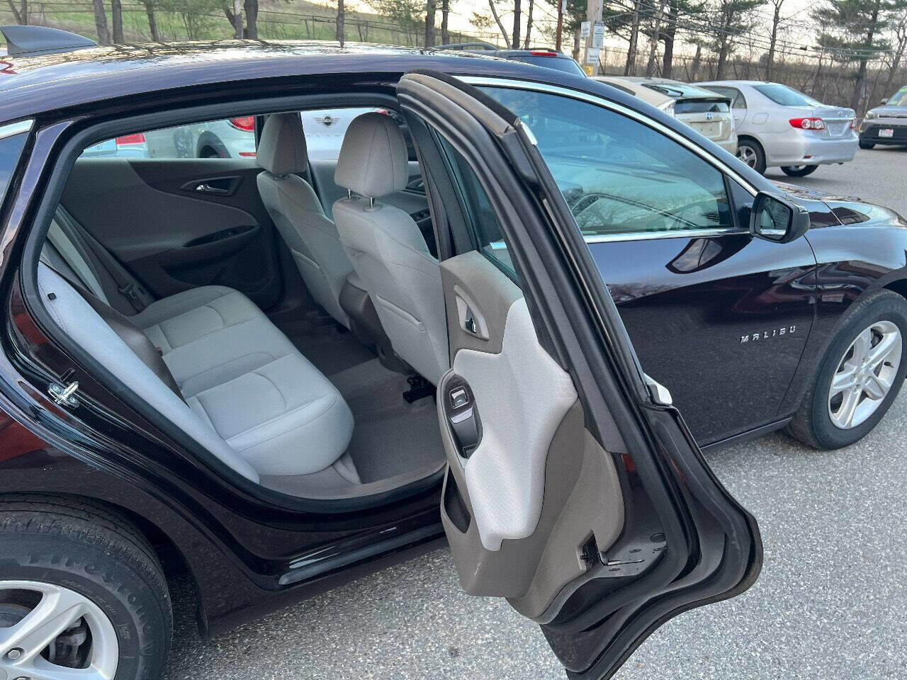 Used 2020 Chevrolet Malibu LS w/ Driver Confidence Package II image 11