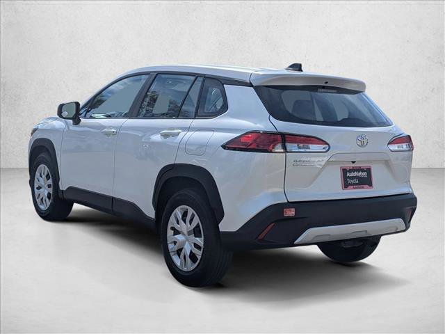 Certified 2024 Toyota Corolla Cross L image 8