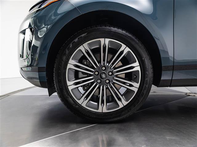 New 2026 Land Rover Range Rover Evoque S AWD/4WD image 12