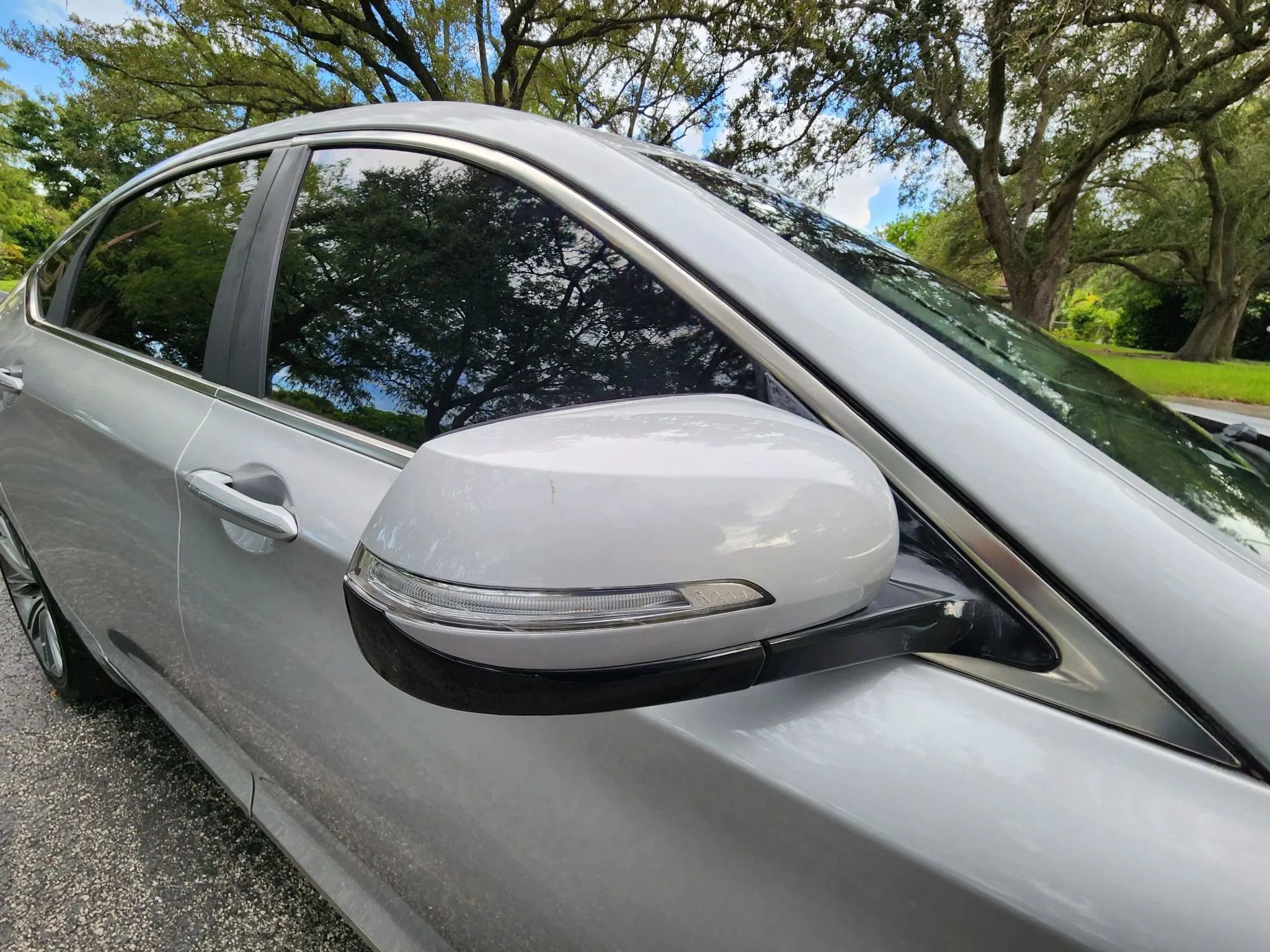 Used 2018 Genesis G80 3.8 image 25