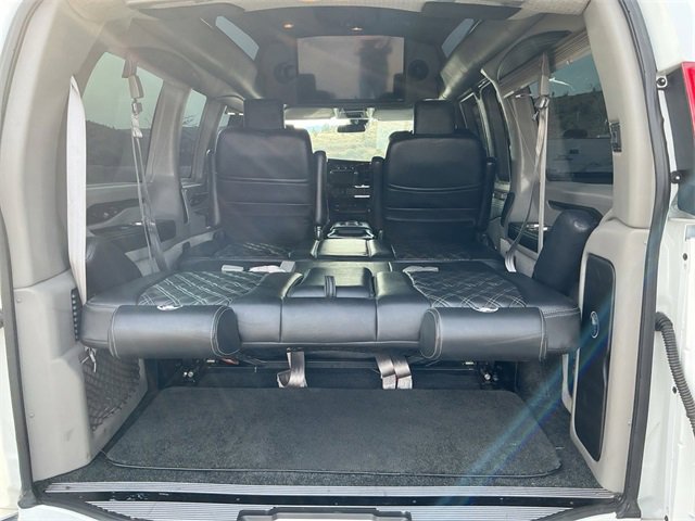 Used 2021 Chevrolet Express 2500 LS w/ Enhanced Convenience Package image 22