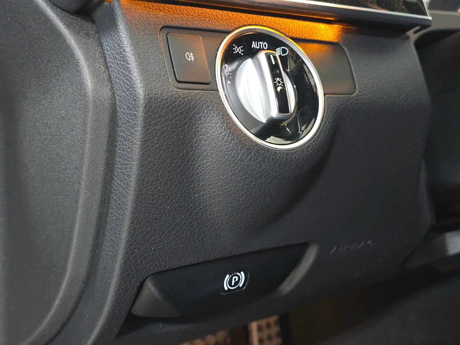 Used 2016 Mercedes-Benz E 350 Sedan image 24