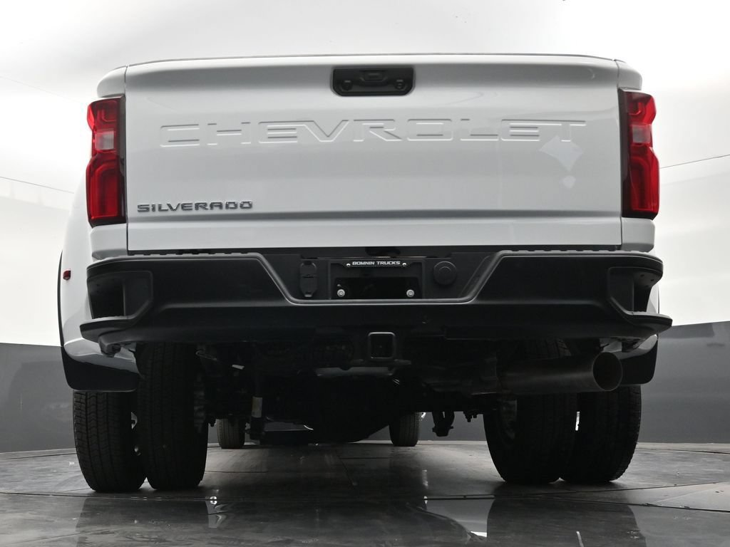 Used 2026 Chevrolet Silverado 3500 W/T AWD/4WD image 22